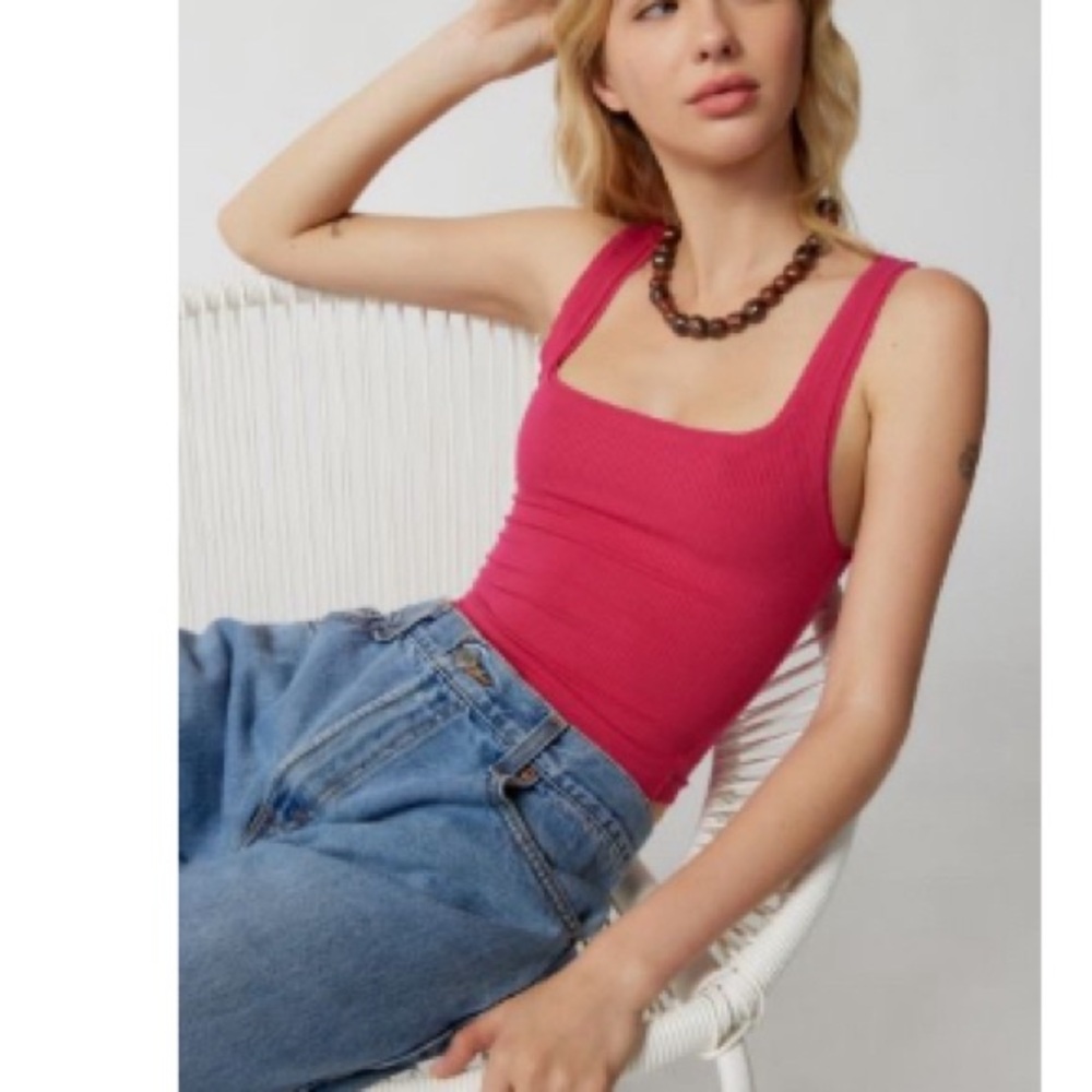 Urban outfitters fuschia tank top